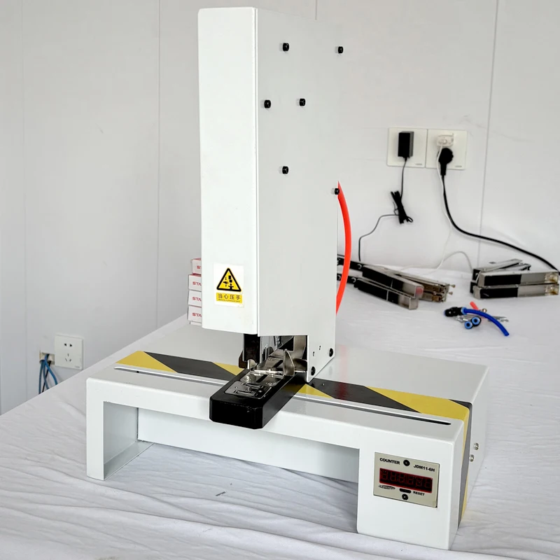 Pneumatic 2 Cm Thickened Single-head Stapler Heavy-duty Thickened Fast Stapler Accurate Needle Efficiency Printing