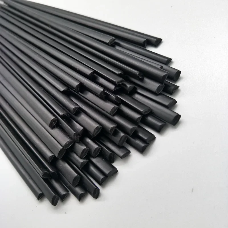 حزمة من 200 مم * 50 قطعة / شكل مثلث / مستلزمات لحام قضبان لحام بلاستيكية PP (3 مم) باللون الأسود #2