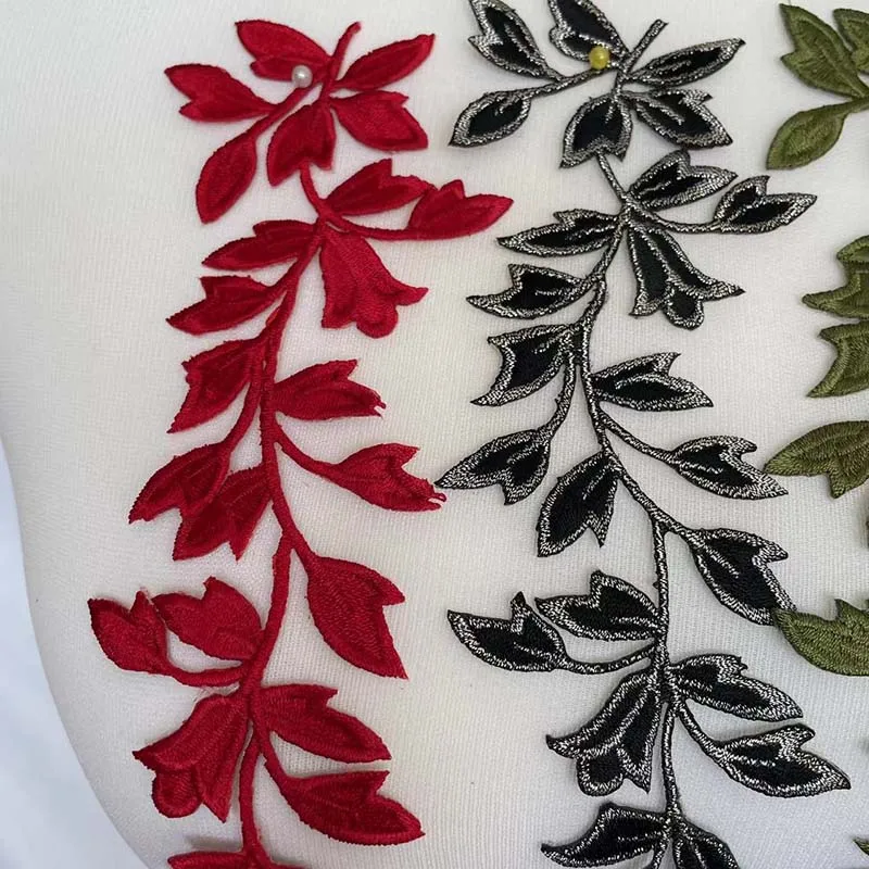 24*6.5CM/1PCS Gold Leaves Applique Iron On Patches,Leaf Vine Fusible Embroidered Patch Thermal Stickers For Clothing,Dresses