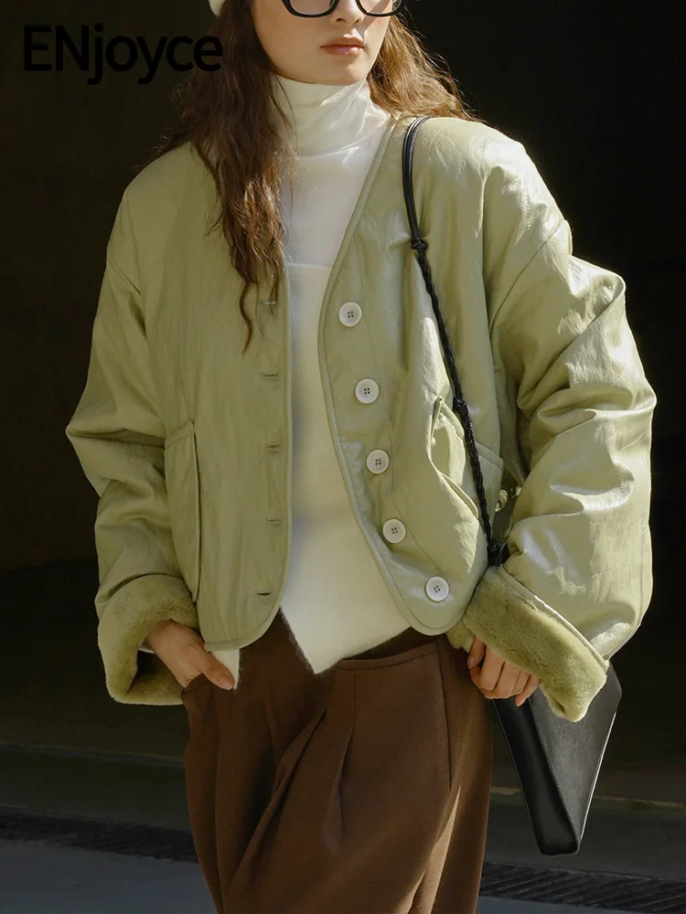 

ENjoyce 2023 Winter Women Vintage Leather Fur One Piece Coat Korean Fashion Streetwear Jacket Casual Warm Outerwear Cropped Tops