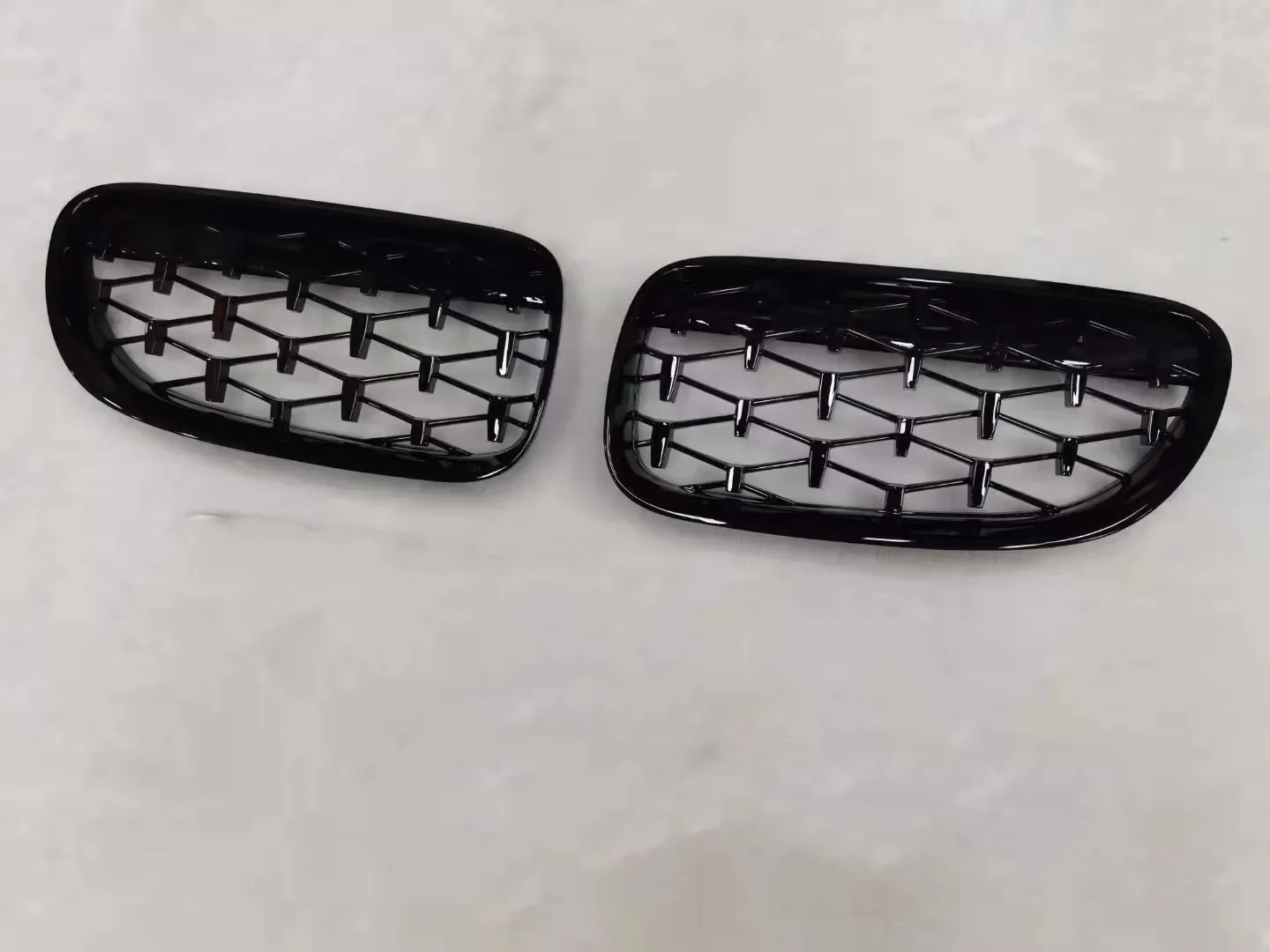 

Front Bumper Grill Mask Radiator Grille for BMW 3 series E92 E93 Racing Grills Car Accessories