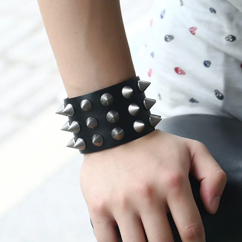 Punk rock rivet spike accessories genuine leather bracelet