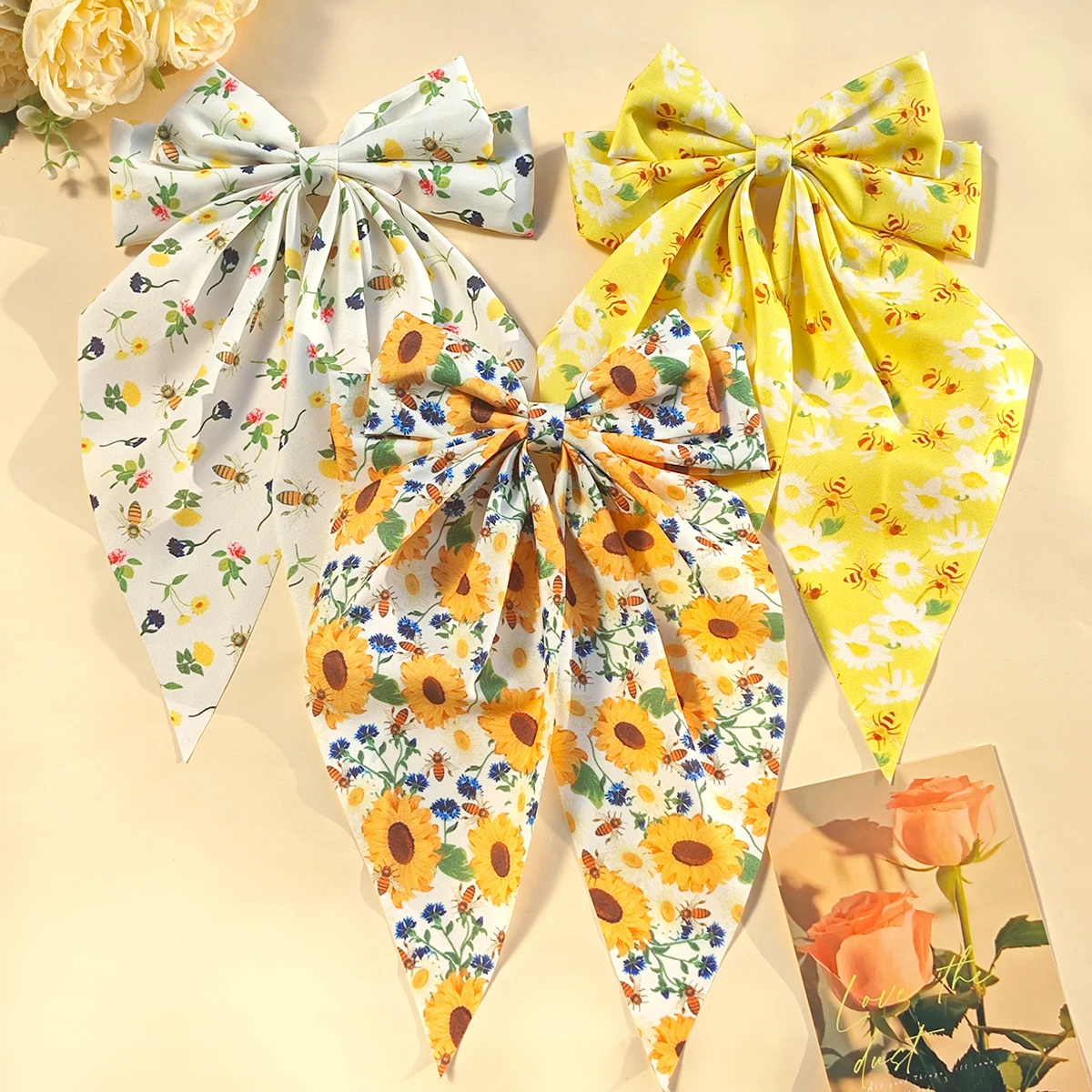 3Pcs Ladies Sunflower & Bee Oversized Bow Hair Clips, Cute Fashion Hair Accessories with Exquisite Bow & Sunflower Bee Design. P