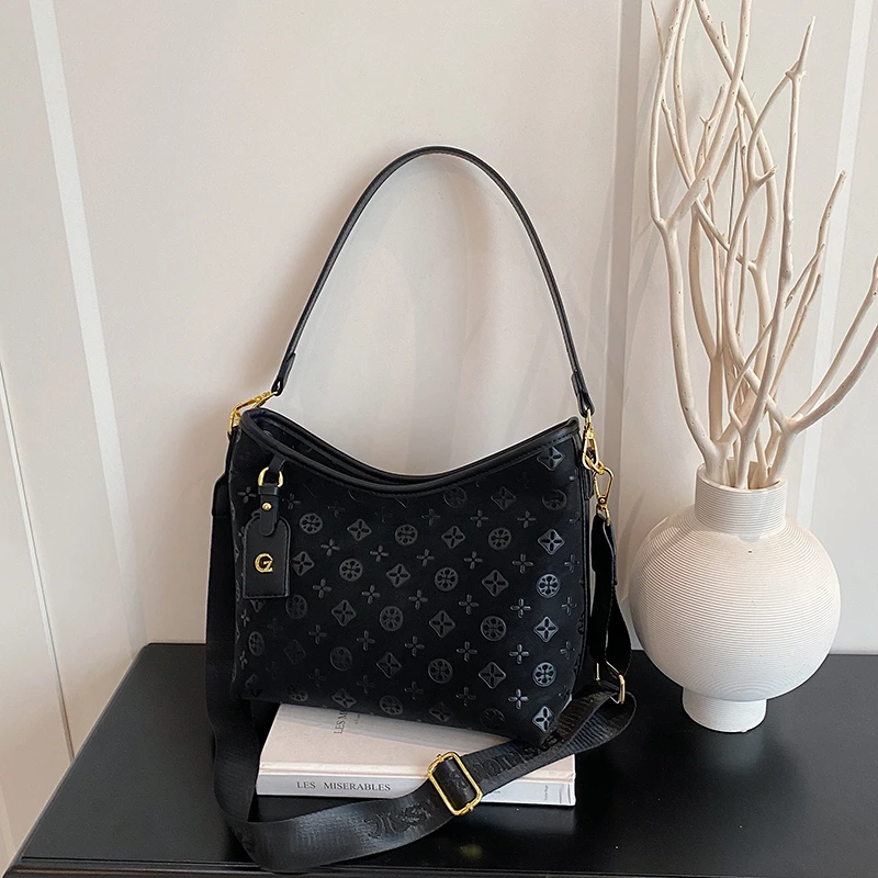 

Известный дизайнер Элегантные сумки из кожи для женщин, женская сумка через плечо Классическая популярная и легкая для покупок