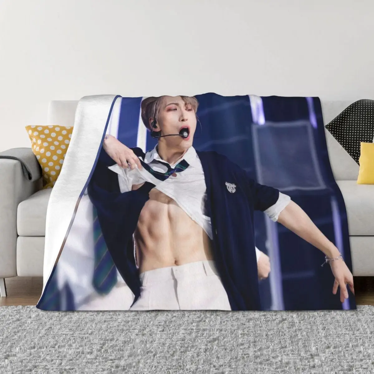 

Ateez Seonghwa Throw Blanket Soft Big Soft Plaid Sofa Throw Vintage Blankets