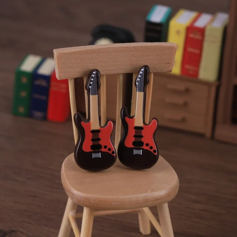 1/12 Scale Dollhouse 10Pcs Mini Guitar, DIY Resin Jewelry Making Accessories