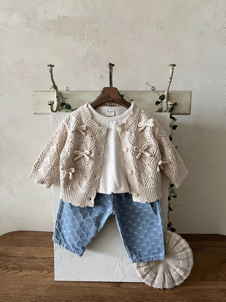 2024 Autumn New Baby Long Sleeve Coat Infant Girl Hollow Knit Jacket Kids Girl Lace Bow Knikt Cardigan Cotton Toddler Clothes