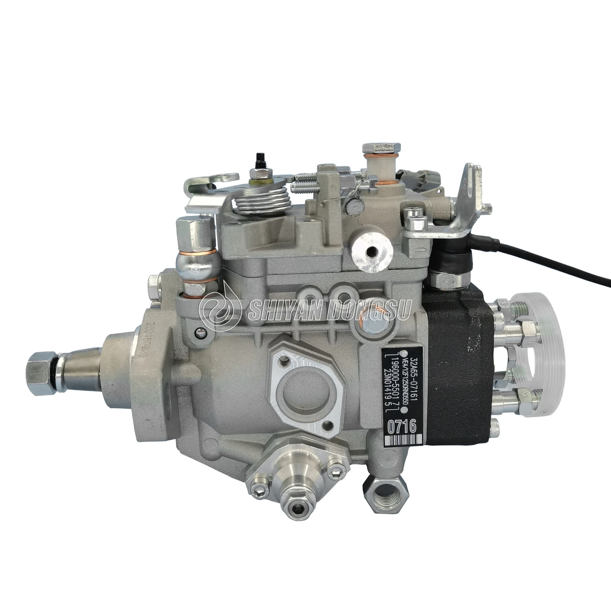 

Manufacturers VE4 12F1250RND550 Fuel injection Pump 196000-5501 32A65-07161