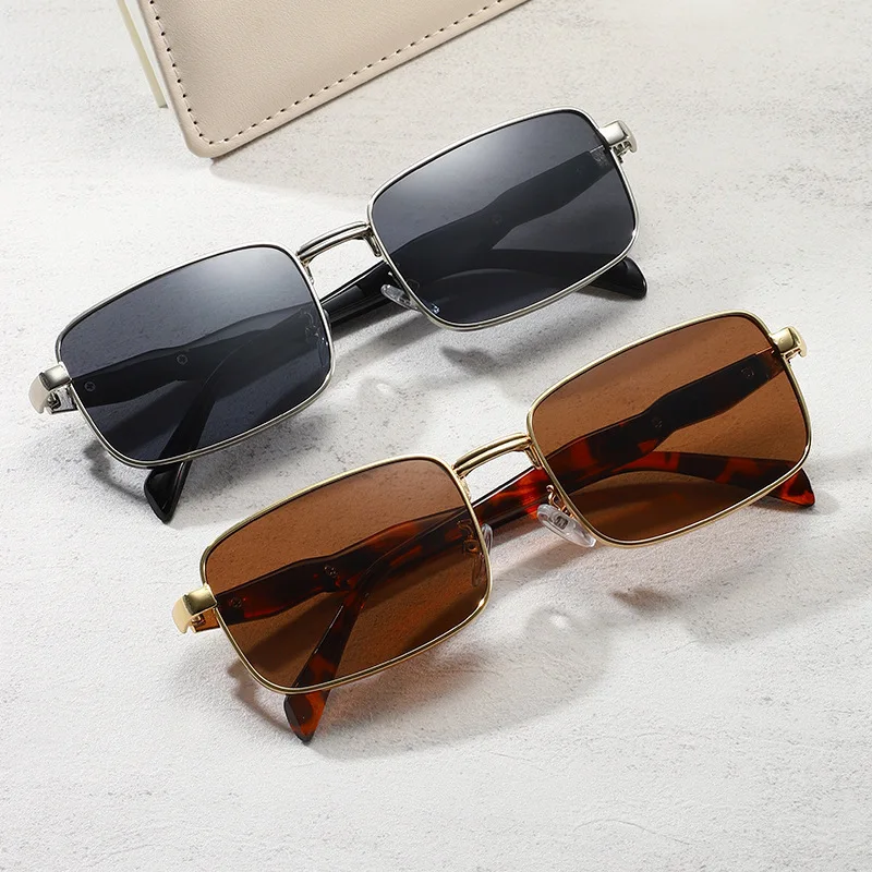 Neue Vintage-Sonnenbrillen in quadratischer Form für Damen und Herren, rechteckige Sonnenbrillen, ovale Brillen für Damen und Herren.