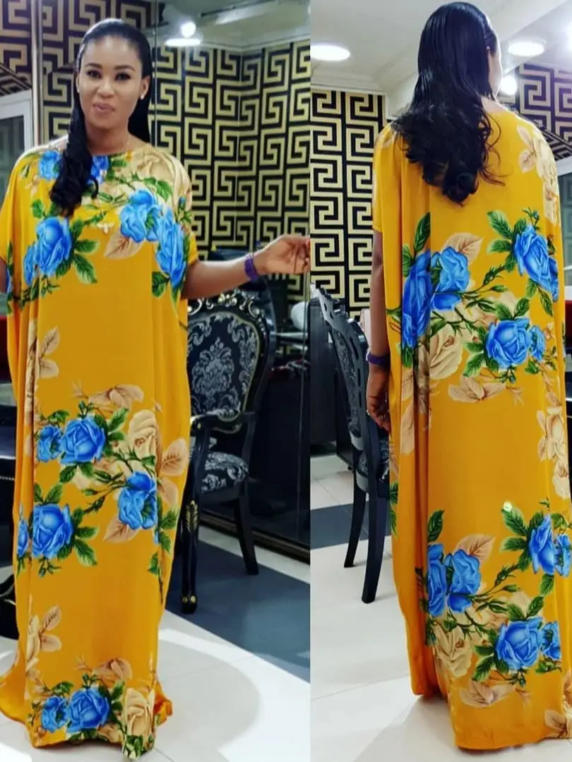 Damen-Kaftankleid mit lebendigem gelbem afrikanischem Aufdruck und Gürtel mit blauem Blumenmuster – langärmliges, locker sitzendes Maxikleid