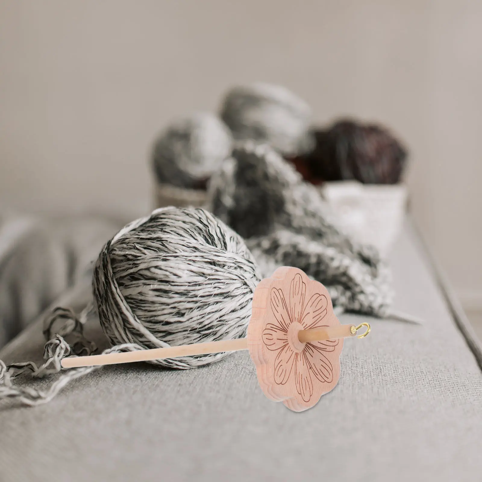 Wooden Yarn Spinning Wheel Part Hardwood Drop Spindle Threaded Top Spindle for Crochet Spinners Yarn Wheel Whorl Driven Spinning