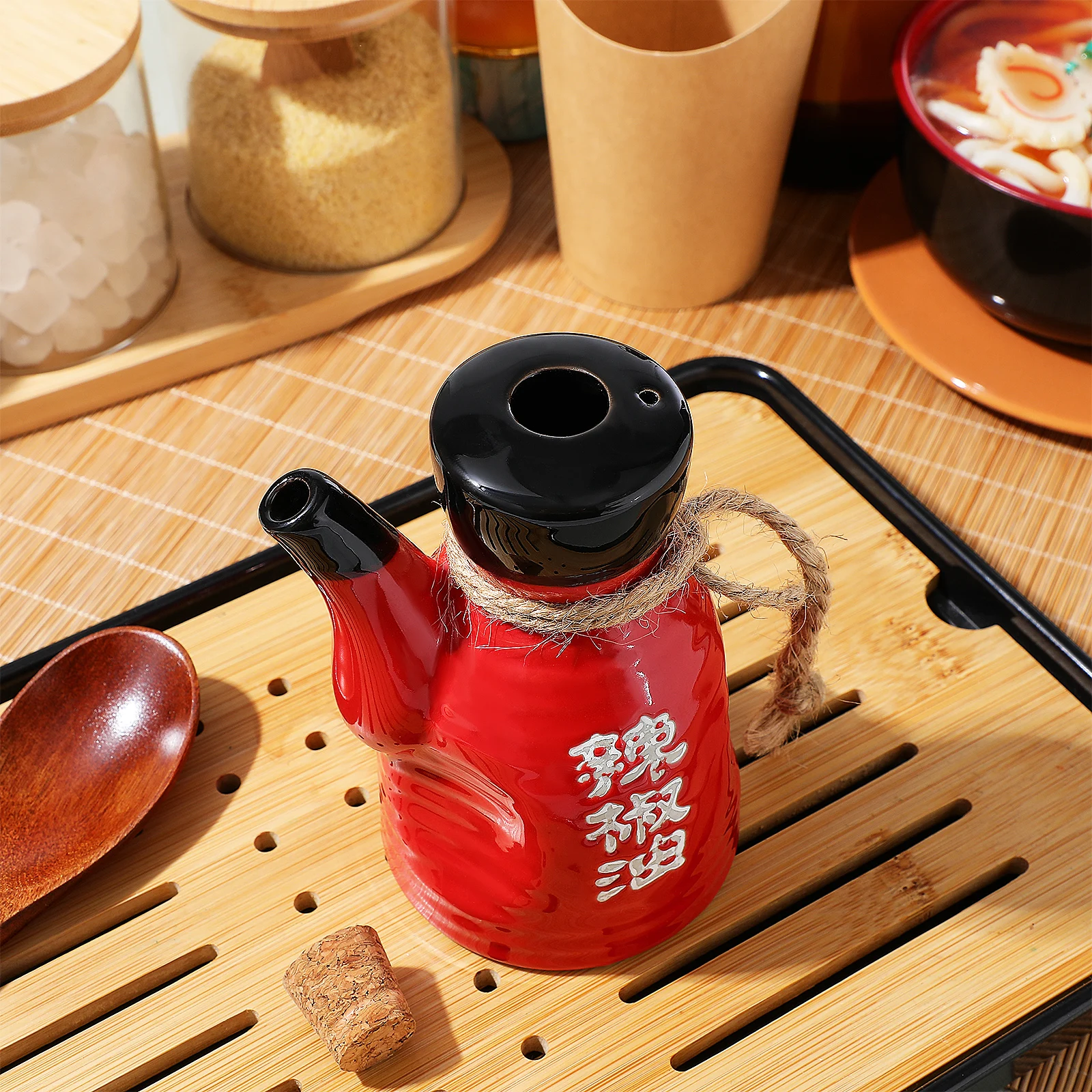 

Chili Bottle Ceramic Soy Sauce Vinegar Oil Dispenser Leakproof Kitchen Accessories Smooth Material Fine Workmanship Home