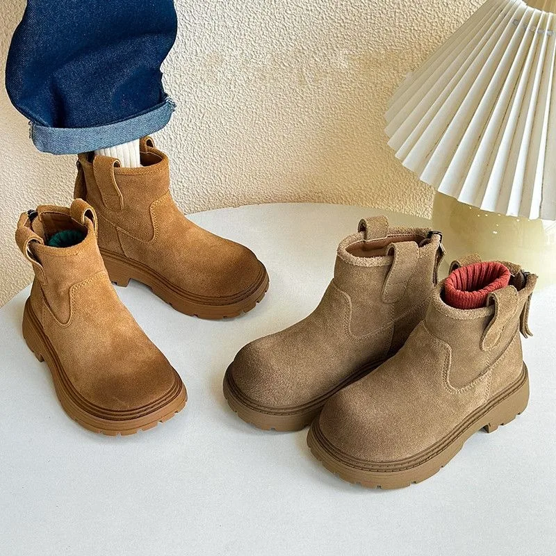 

Kids Ankle Boots 2026 AW Korean Style Girls Boys Warm Fleece Lined Short Boots Non Slip Casual Yellow Boots for Autumn Winter