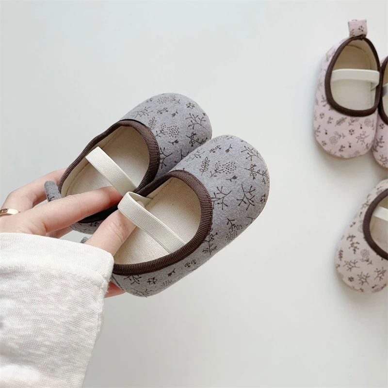 

Baby Girls Shoes Spring Autumn Children Floral Princess Shoes Soft Soled Non Slip Comfortable Toddler Kids First Walking Shoes