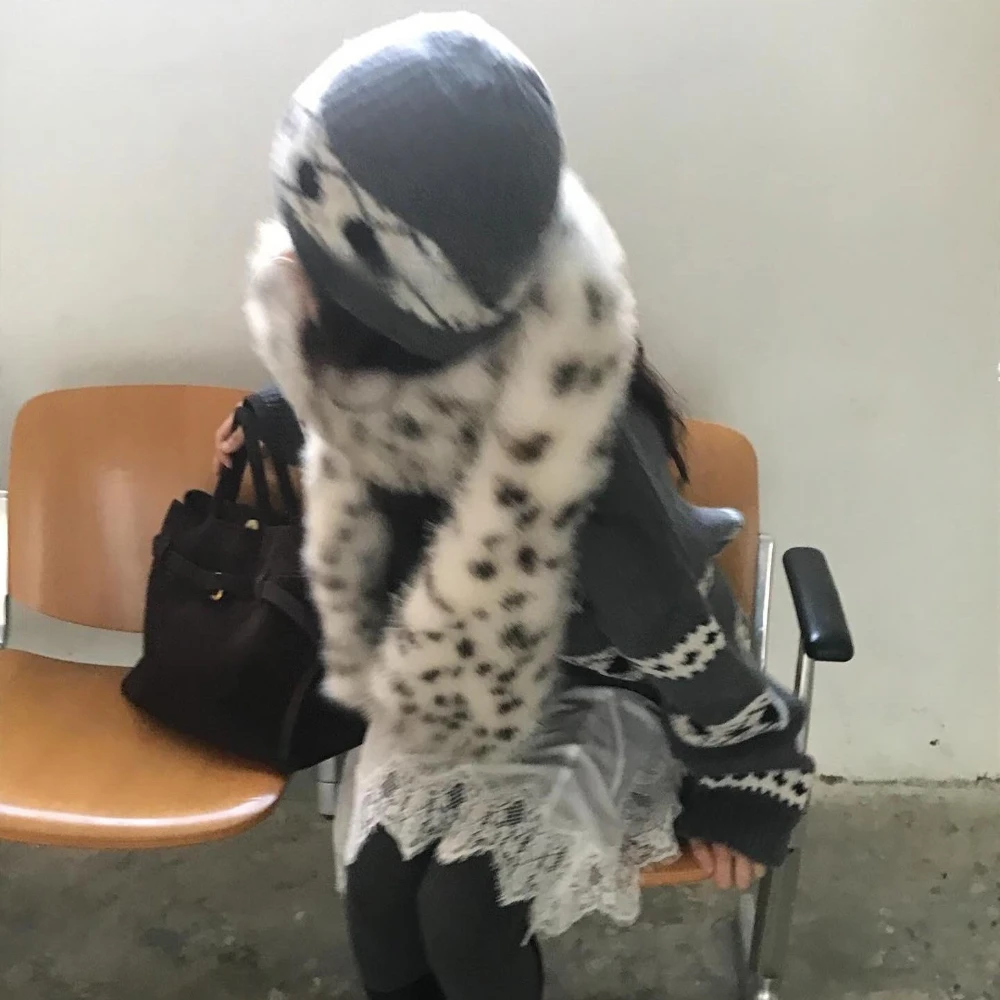الكورية Ins حار فتاة طويلة ليوبارد أفخم وشاح Y2K الدافئة وشاح ناعم الشتاء السيدات سميكة ومطول فو الفراء شال