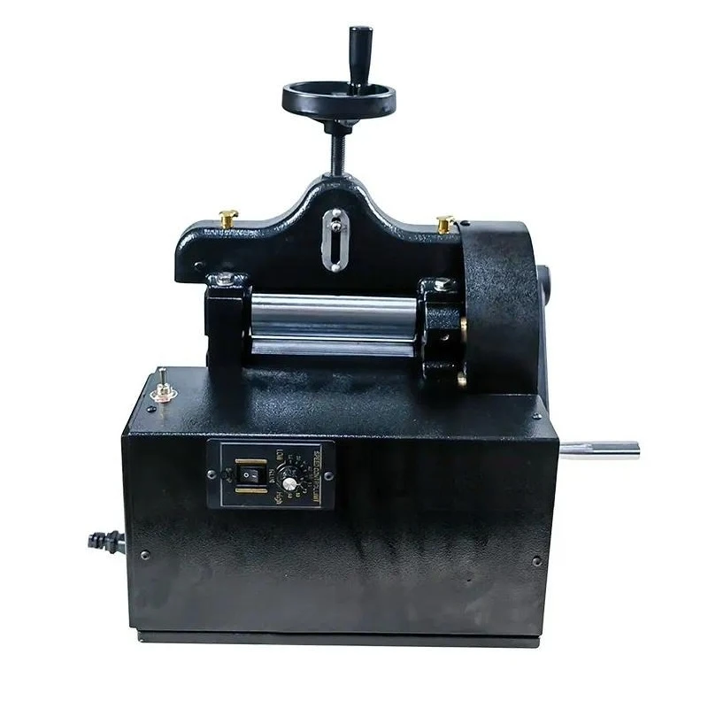 Manual opening machine for small leather production workshop