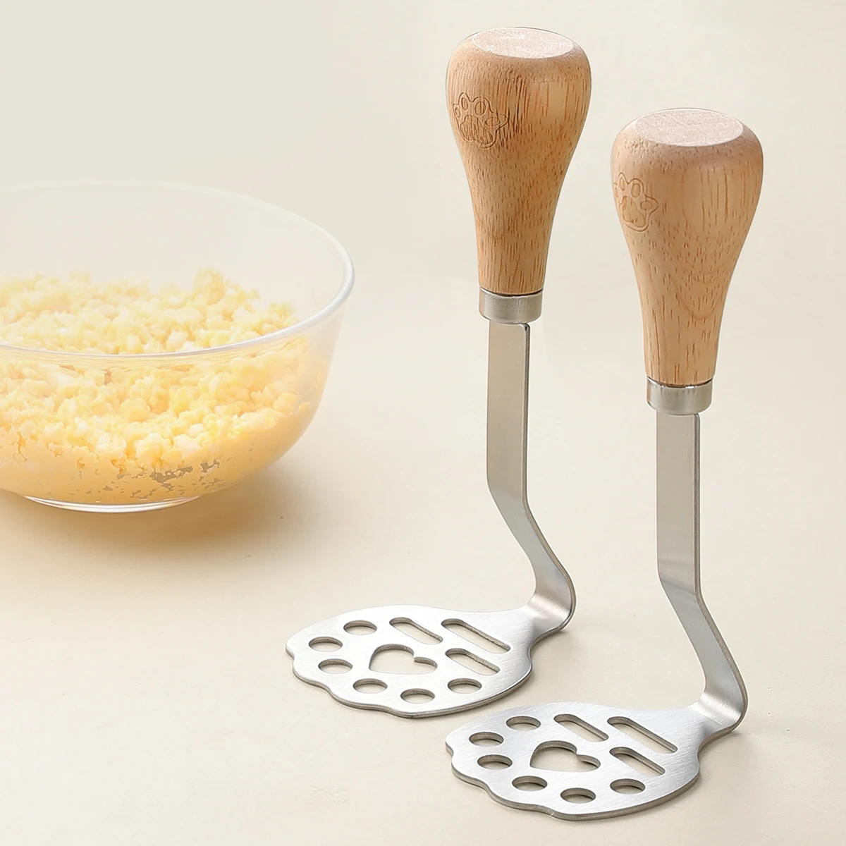 1 unidad de machacador de patatas de acero inoxidable con mango de madera, utensilio de cocina para patatas dulces y frutas, para patatas trituradas