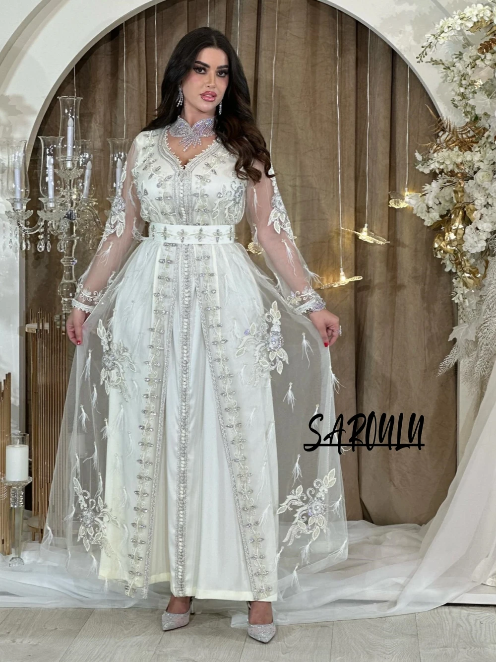 

Luxurious Turkey Muslim Feathered Evening Dress Shiny A Line Plus Size Kaftan Prom Gown Customized Beading Popular Banquet Robe