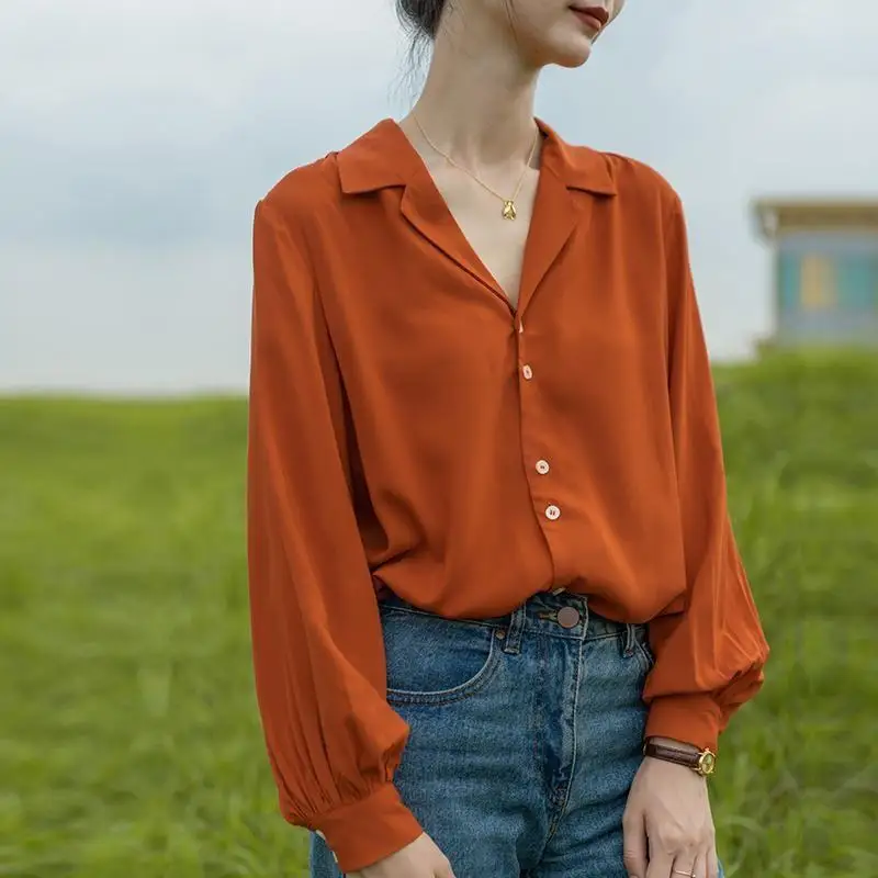 2024 New Autumn Woman\'s Shirt Basic Casual Leisure Fashion V-neck Niche HongKong Retro Style Chiffon Top Puff Sleeve Generous