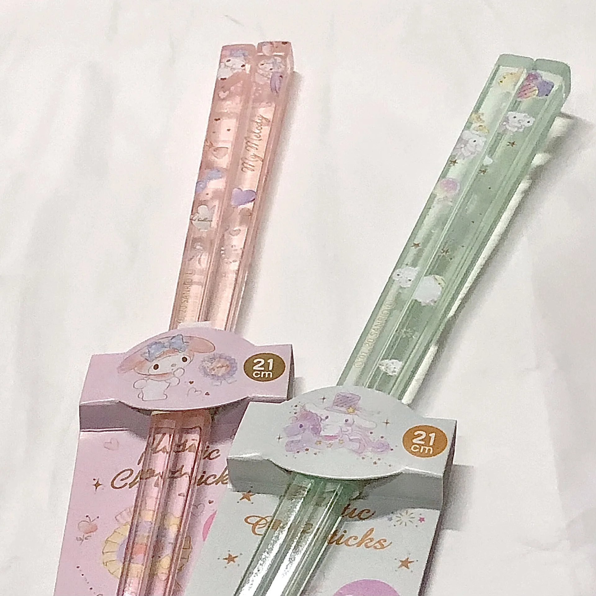 Sanrio Chinese Chopsticks Cinnamoroll Beautiful Acrylic Mold Proof Easy to Carry and Can Be Sterilized At High Temperatures