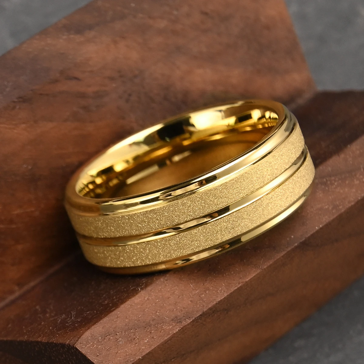 Men's wedding bands tungsten carbide ring anillos bague homme pareja de compromiso fashion jewelry couple engagement rings gifts