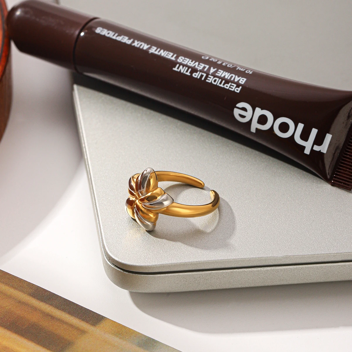 

Two Tone Gold Silver Flower Open Ring For Women Adjustable Hypoallergenic Stainless Steel Tarnish Resistant Daily Gifts