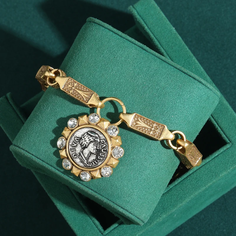 

Vintage Antique Gold Plated Coin Bracelets Portrait Head Bamboo Chain Woman Geometry Banquet Jewelry Retro Luxury Accessories