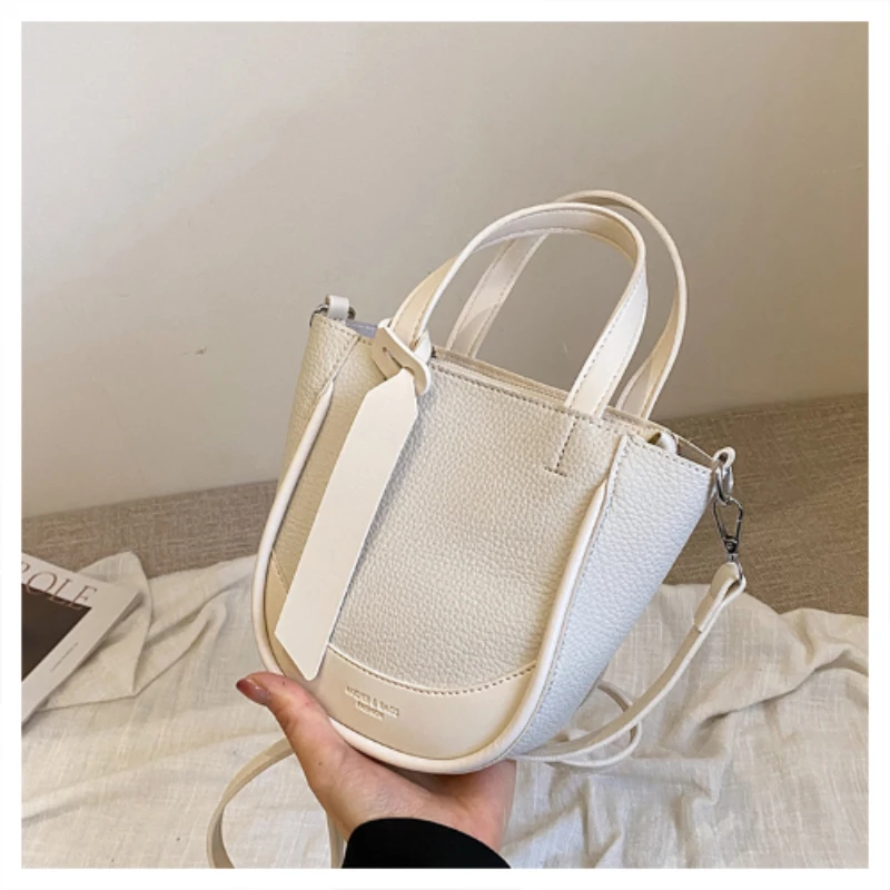 2024 Hot Selling Shoulder Bag High-quality Zipper PU Material Fashionable Water Bucket Crossbody Bag Soft and Versatile Handbag