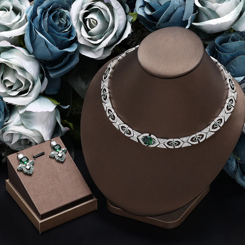 

Набор из 3 предметов: роскошный ювелирный комплект для женщин, колье и серьги с кубическим цирконием, свадебный комплект, колье-чокер для вечеринок и выпускных балов.