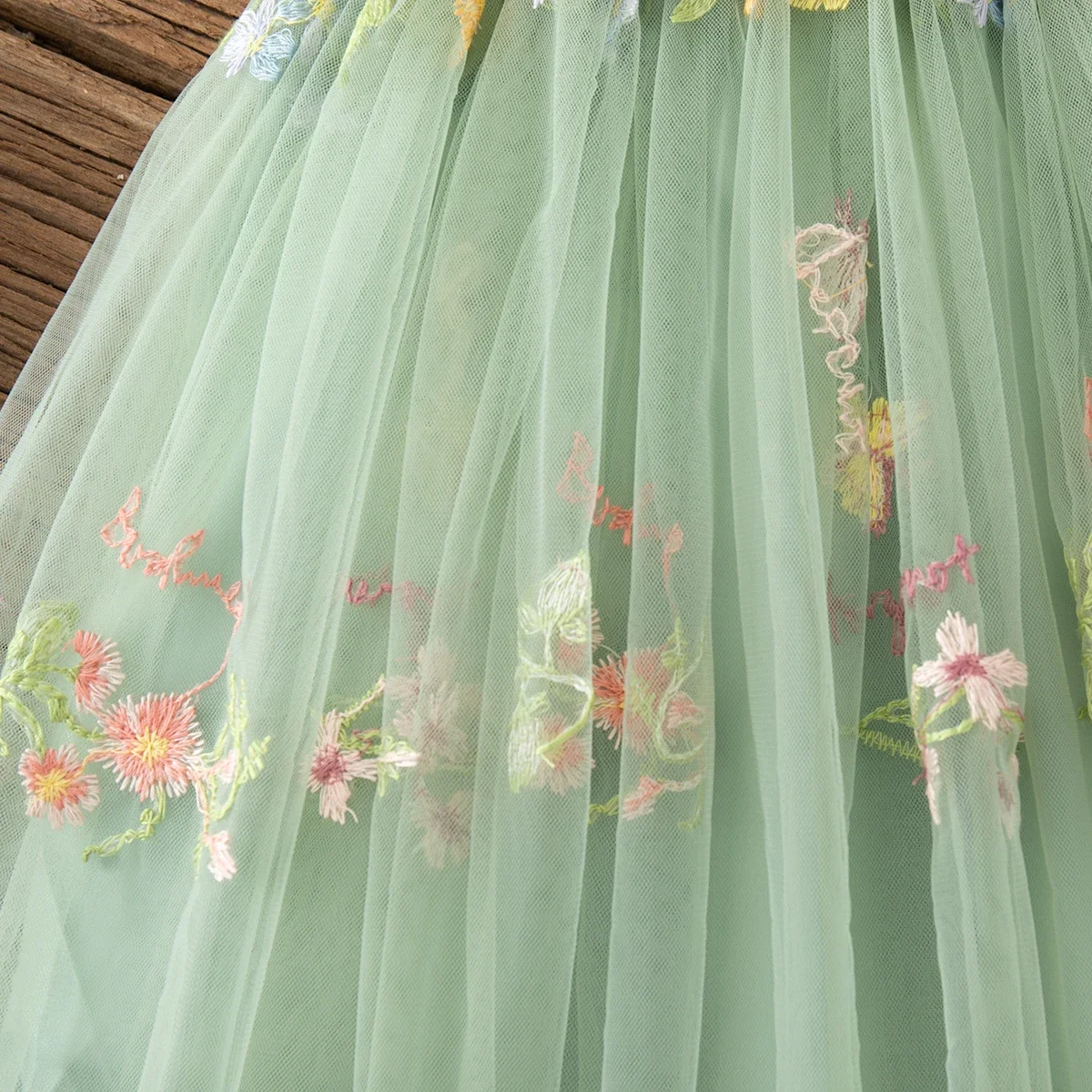 فستان الأميرة الصيفي للفتيات بدون أكمام على شكل زهرة الكرمة الشبكية للطفل بعمر 0-2 سنة فستان أطفال رائع بدون حمالات لأعياد الميلاد للفتيات