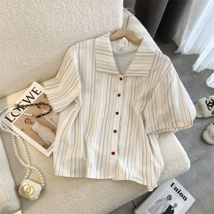 Bonita mujer, moda de verano, camisas coreanas con botones a rayas y colores contrastantes, cuello tipo Polo, camisas de manga corta para mujer, ropa fina para ir al trabajo