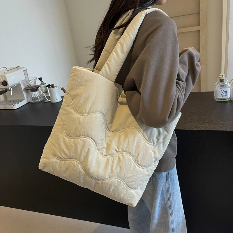 

Soft Big Soft Underarm Shoulder Bags Female Shopper Shopping Tote Bag for Women 2024 Winter Warm Trend New Handbags and Purses