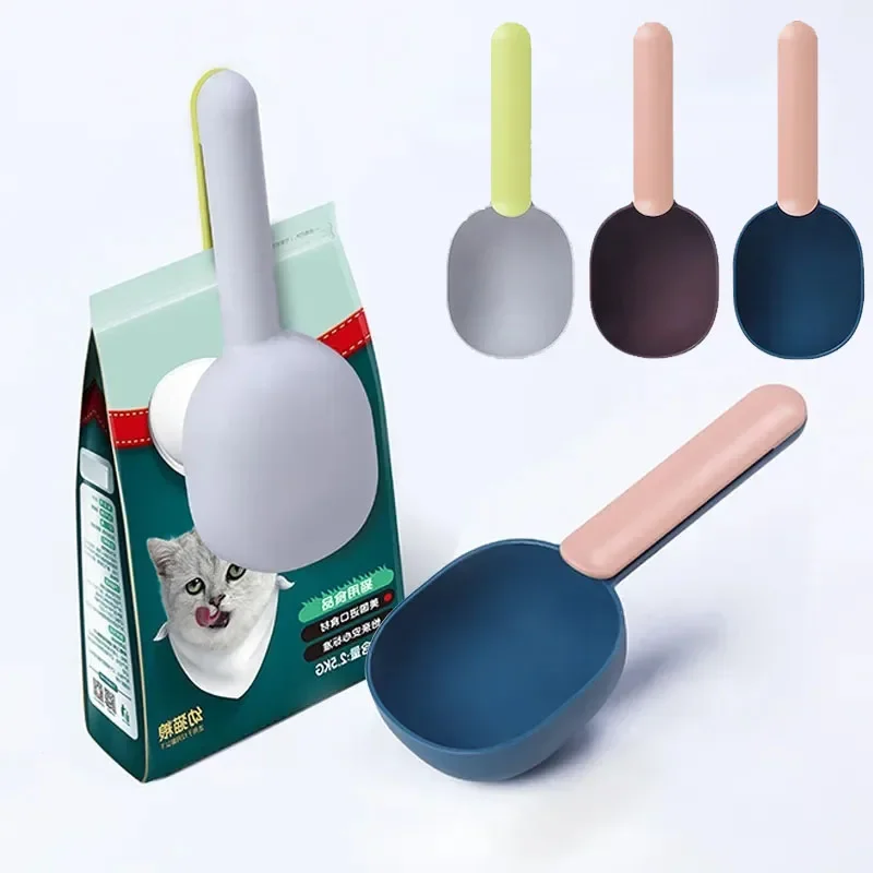 Pet food spoon Multifunctional Dog Food Cat Food Shovel Spoon Feeding Spoon Sealed Bag Clip Creative Measuring Cup Curved Design