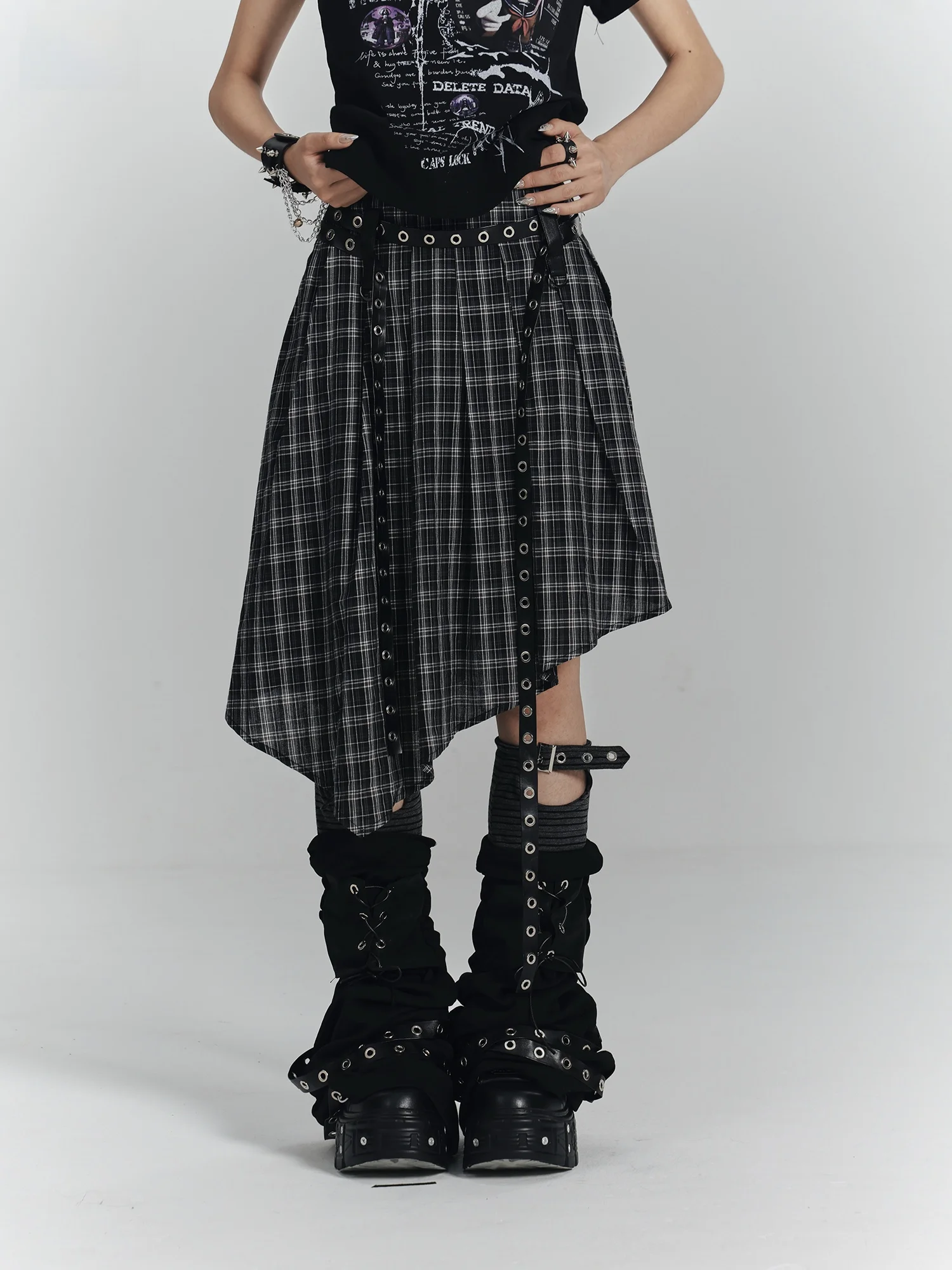 

Юбка YUKAHOUSE Original Design в готическом панк-стиле, асимметричная, в клетку, женская, А-силуэт, повседневная, с завышенной талией, из хлопка, для стройности