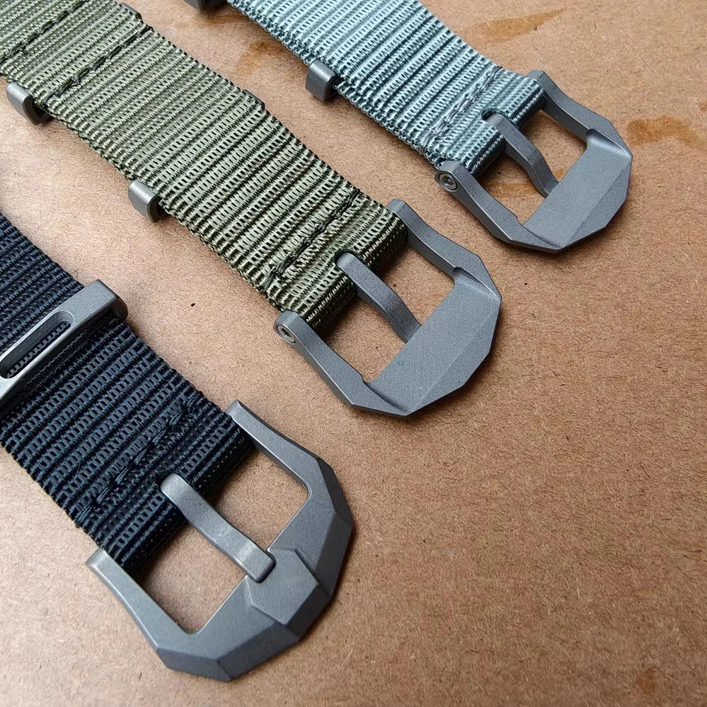 1 Piece Nylon Watch Strap with Titanium Buckle and LOOP 20mm Width