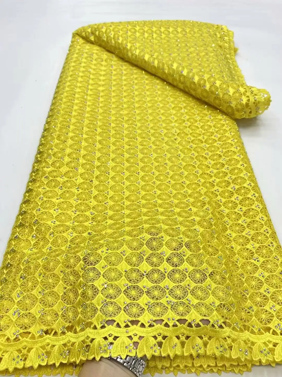 

5 Yards Nigerian Guipure Cord Lace Fabric 2025 High Quality 3D Stones African Mesh Milk Silk Embroidery Lace Fabric Women