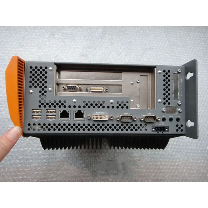 B&R 5PC810.SX02-00 PC di automazione