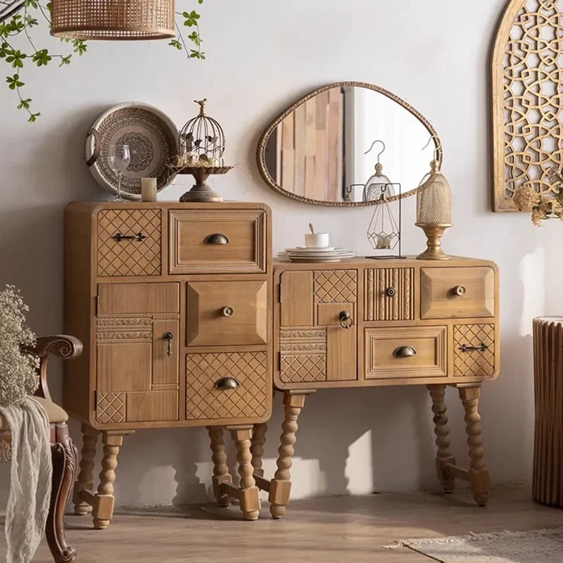 Modern Gothic Sideboard Glass Door Vintage Entryway Cabinet for Hallway Small Space Luxury Storage Buffet Cupboard
