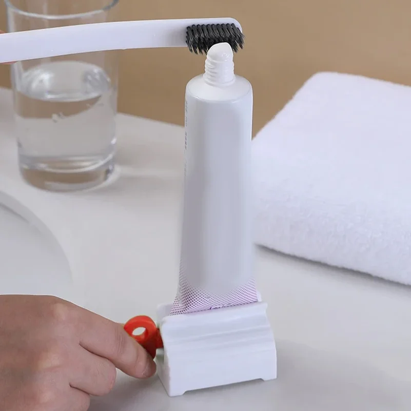 Multifunctional Toothpaste Squeezer Manual Tube Dispenser Lazy Facial Cleanser Roller Clips Bathroom Accessories