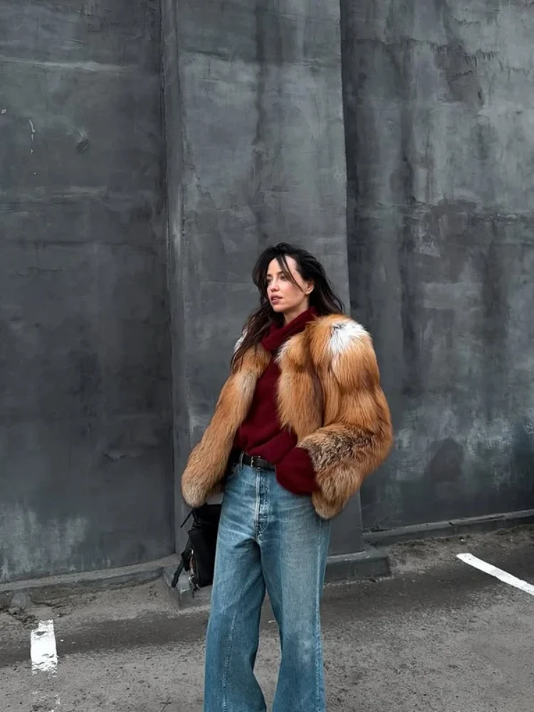 

Luxury Two-tone Faux Fur Short Coat Women Fashion Full Sleeve Loose Warm Cropped Jackets Lady Winter Daily Highstreet Outerwear