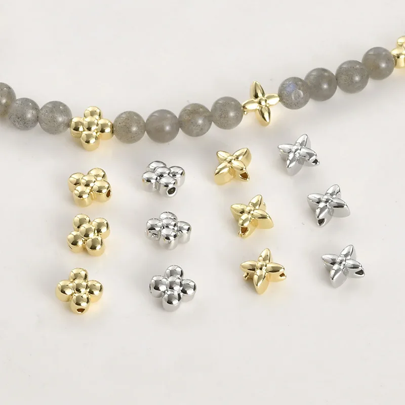 ลูกปัดทองแดงชุบทองรูปดาวและดอกไม้ 20 ชิ้น อุปกรณ์ตกแต่งสำหรับทำสร้อยข้อมือ สร้อยคอ และเครื่องประดับ DIY