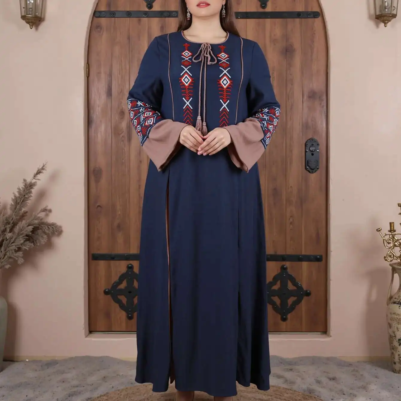 

Musilin Plus Size Women's New Fashion Elegant Embroidered Abaya Long Dress Robe Abaya Ramadan Dubai Luxury Islam Elegant