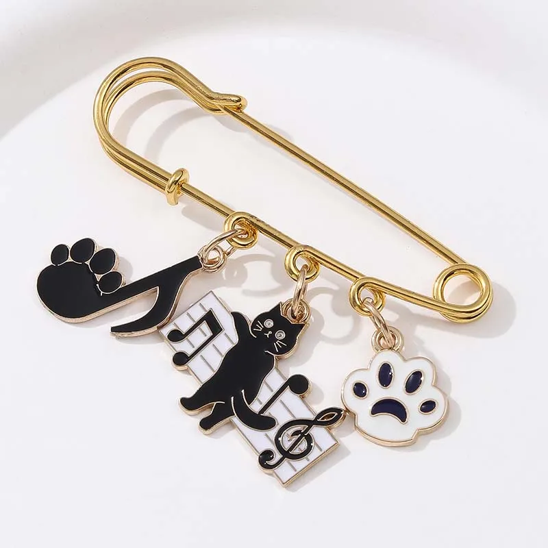 Cartoon Cute Piano Playing Cat Pin Black White Cat Note DIY Accessories Waist Anti slip Pin Personalized Clothing Decoration