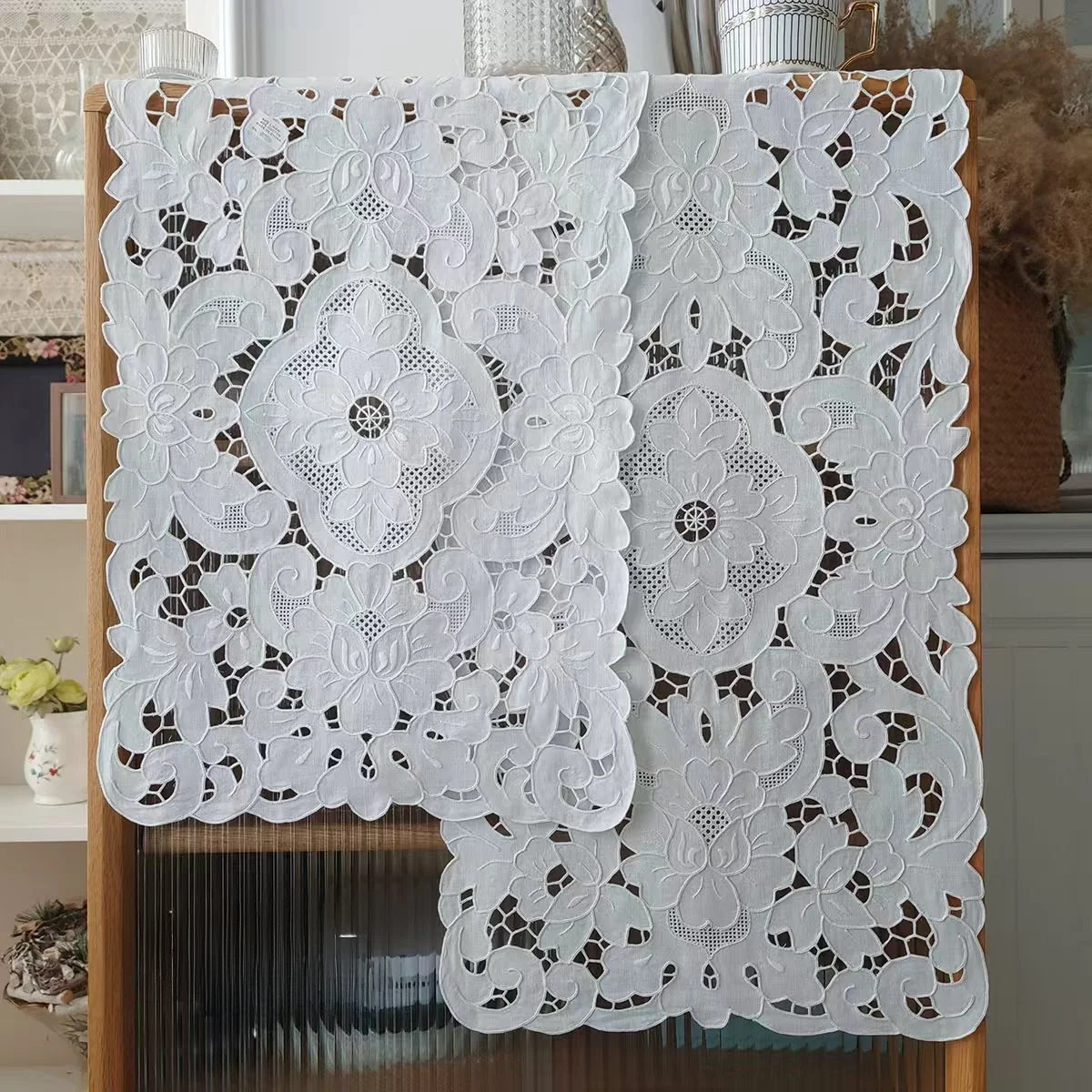 Hand Embroidered Tablecloth Decorative Coaster European Style Linen Material Flat Embroidery Old Stitching Hollow Button