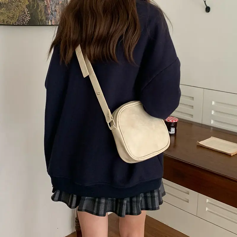 Versatile Instagram Crossbody Bag for Women Spring and Summer Retro Korean Small and Unique Crossbody Bag for Women