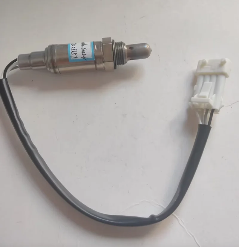 1Pcs Oxgen Lambda Sensor For Citroen,Byd Flyer,4 Wire,380mm OE No.:000 0258005257