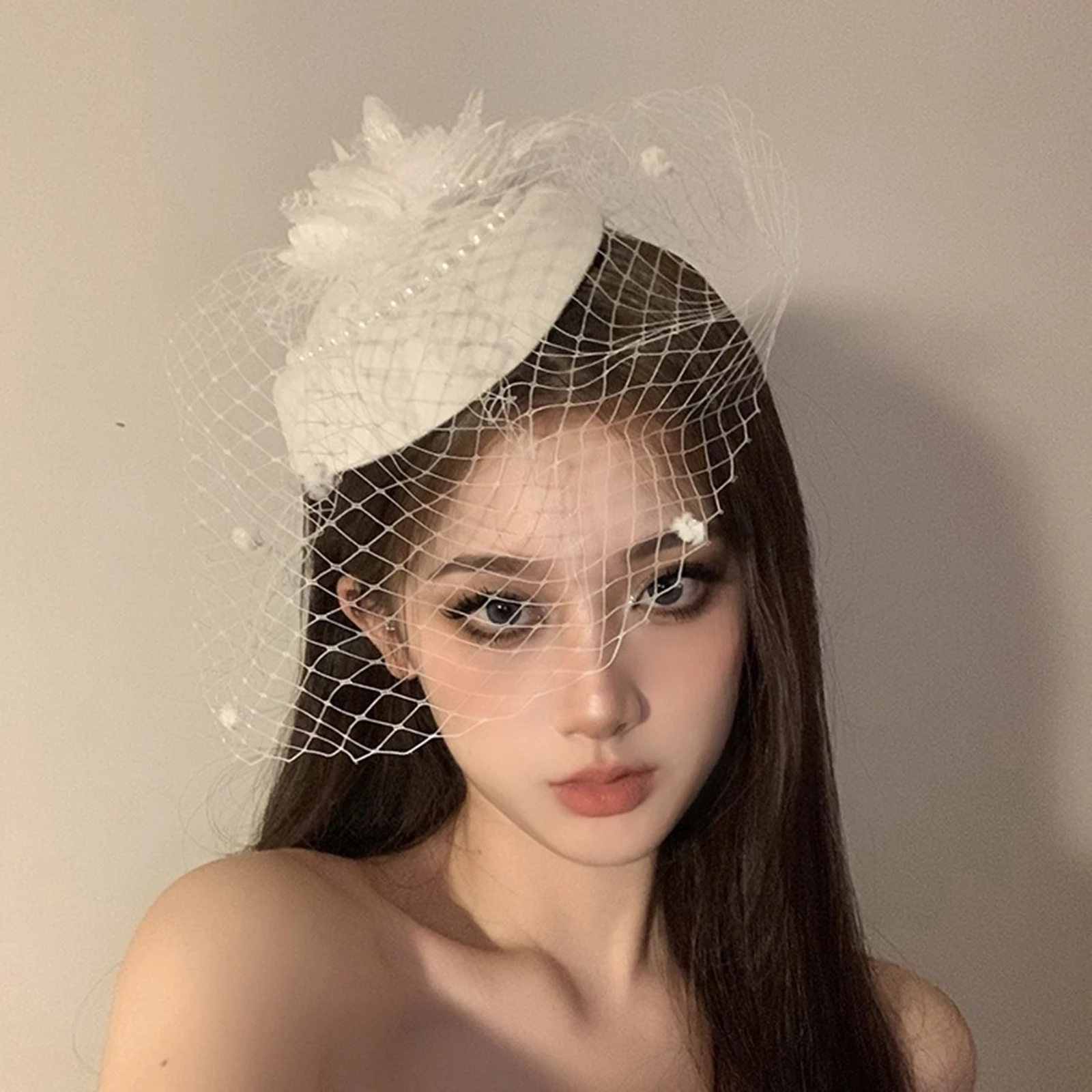 Women’s Fascinator Hat Vintage Flower Feather Tea Party Headwear Veil Church Wedding Cocktail Hat Elegant Pearls Fedoras Hat