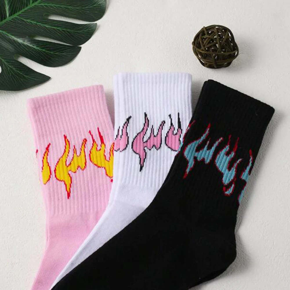 1 Pair Solid Color Medium Tube Socks For Women\'s Fresh Cartoon Pattern Minimalist Style Comfortable Breathable Girl Socks