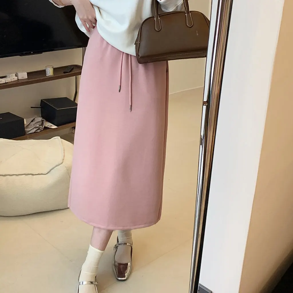

High Waist Back Slit Skirt for Women Loose Slimming Drawstring Elastic Waist Sheath Straight Long Sports Skirt for Early Spring