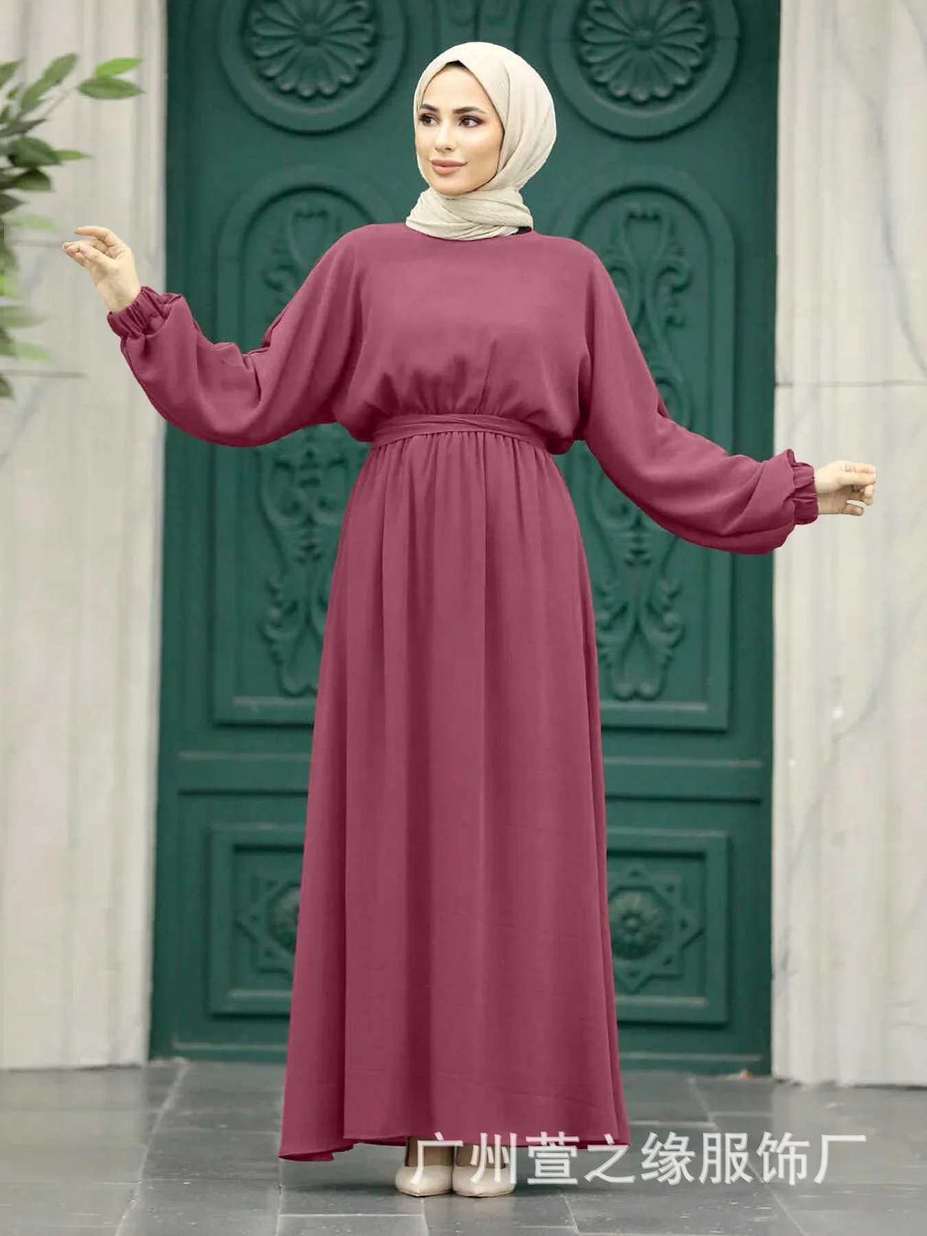 Elegante abito lungo moderno abito da preghiera con maniche a pipistrello di alta qualità EID Ramadan Modest Abaya polsino elastico Islam abbigliamento musulmano